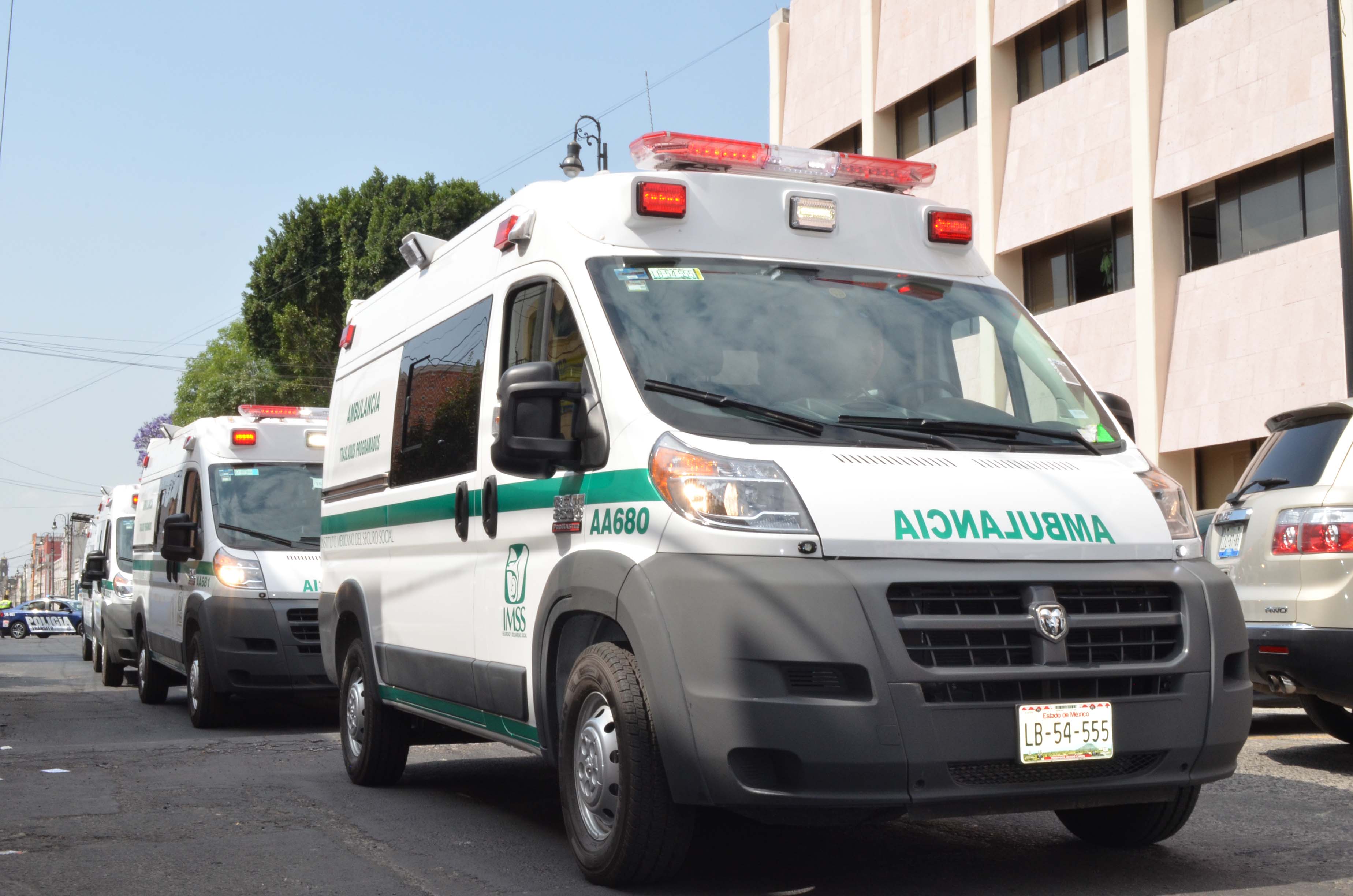 IMSS Puebla tiene 11 nuevas ambulancias totalmente equipadas