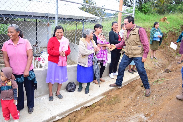 Inauguran cercado de Casa de Salud en comunidad de Zacapoaxtla