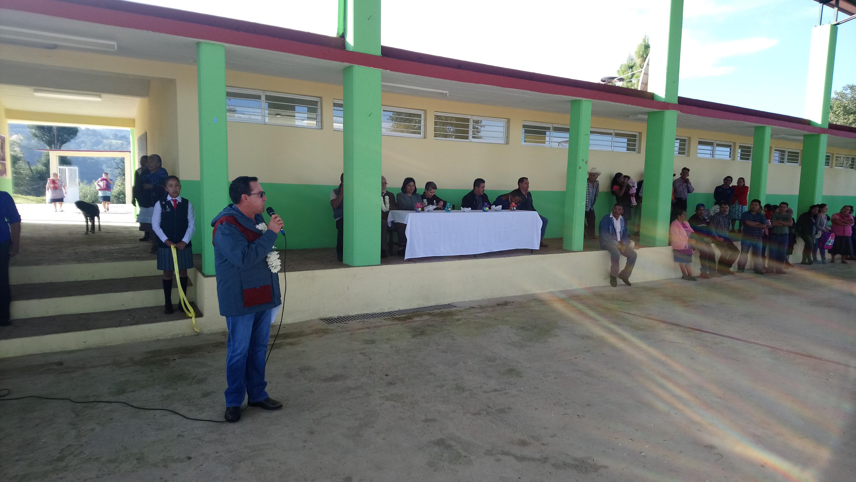 Zacapoaxtla invierte más de un mdp en recuperación de escuela