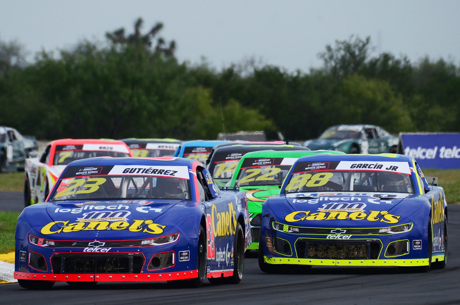 Max Gutiérrez busca el título en la NASCAR México