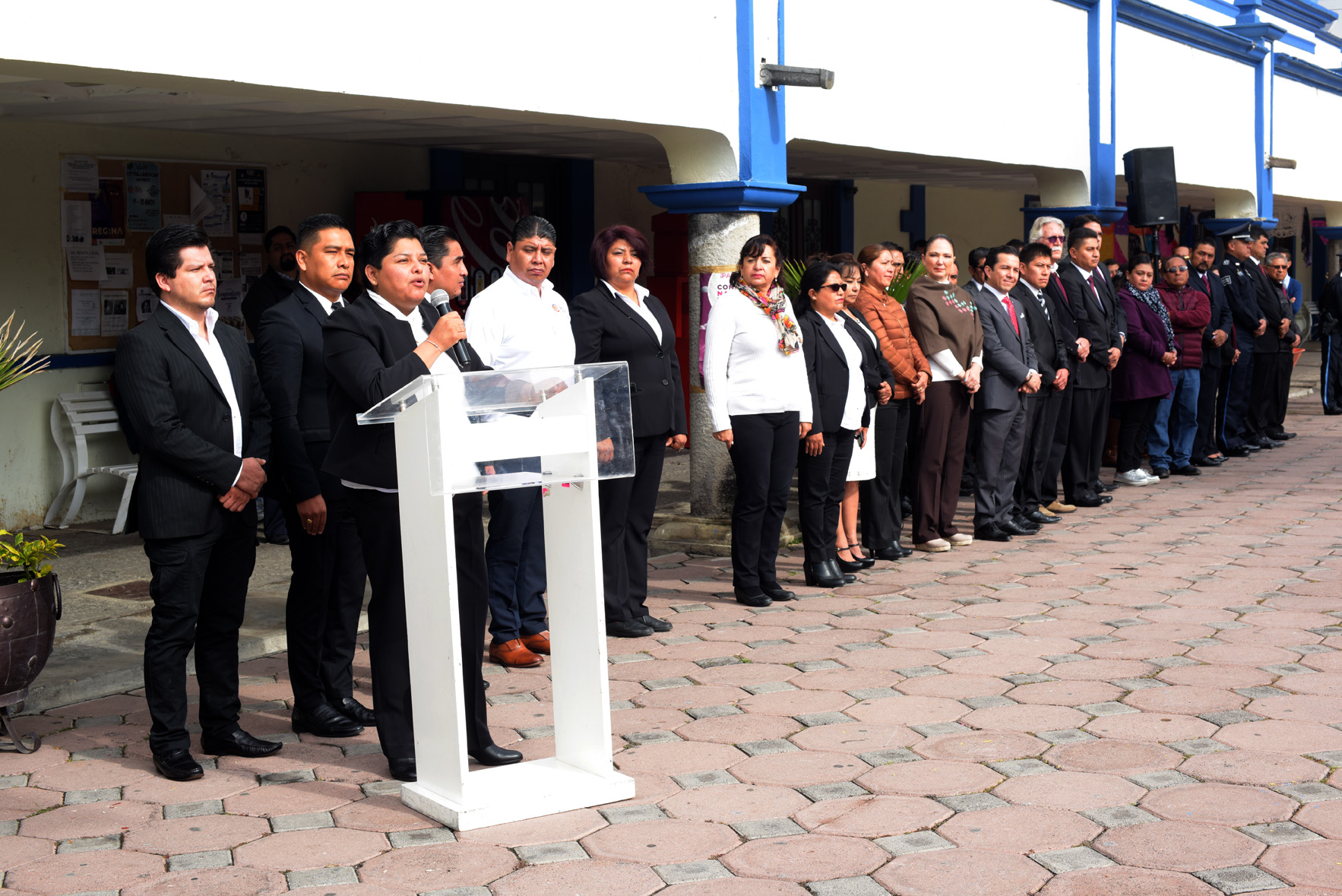 Encabeza Karina Pérez ceremonia cívica en San Andrés