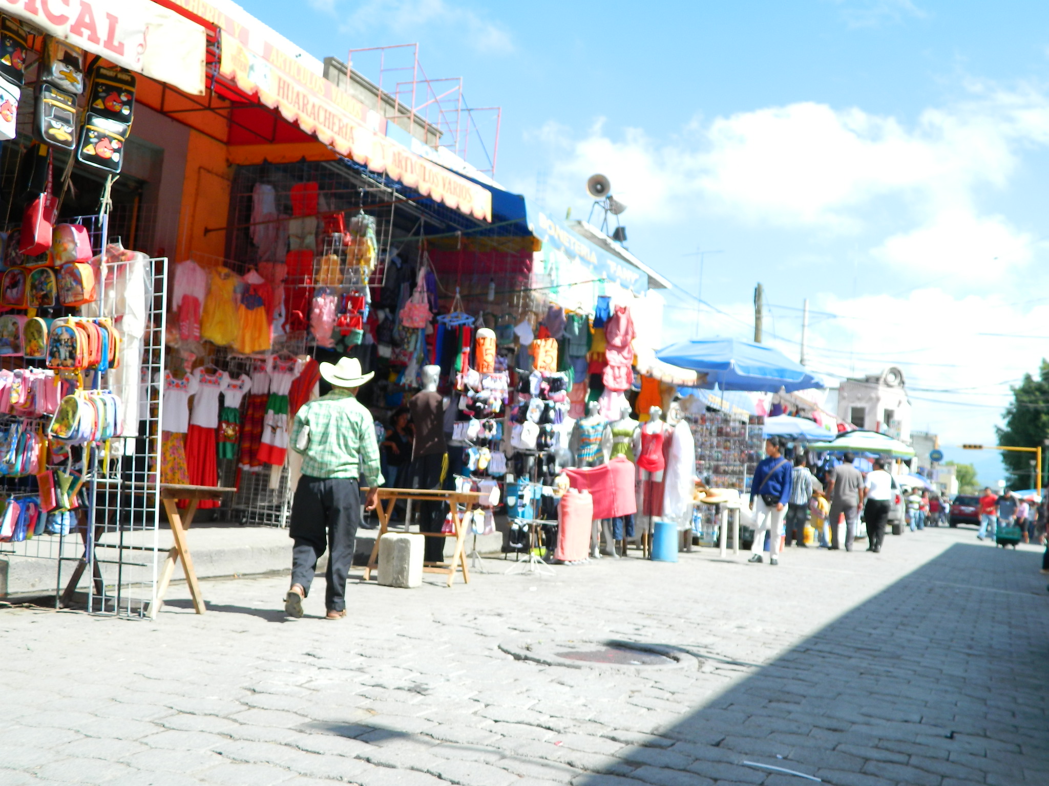 Adeudan comerciantes 2 mdp al Ayuntamiento de Tehuacán