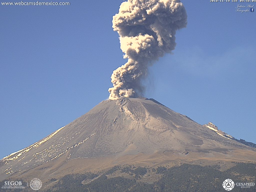Este medio día registró una explosión el Popocatépetl
