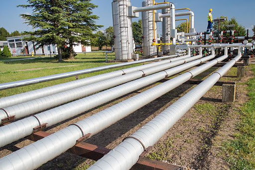 Por apagones Texas prohíbe venta y exportación de gas natural