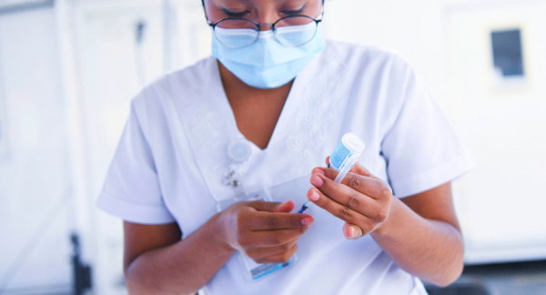 Es permanente jornada de vacunación contra covid en Puebla: Salud