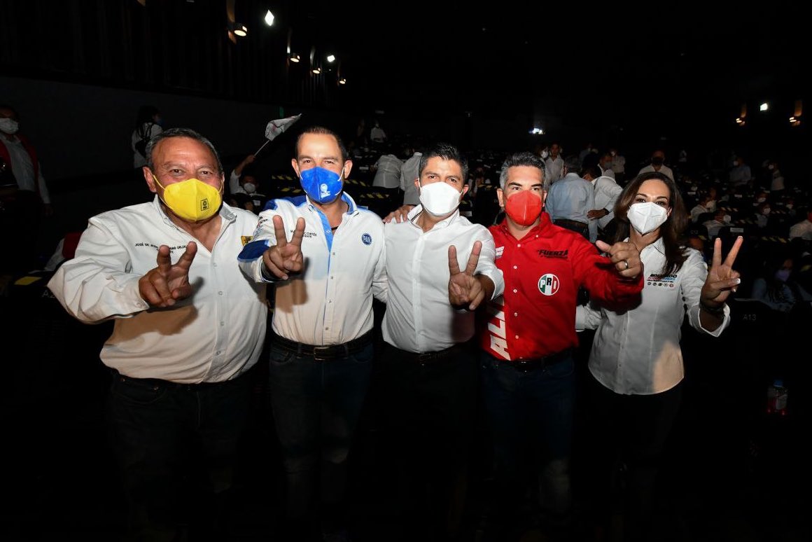 Que Puebla no se siga cayendo a pedazos, ofrece Eduardo Rivera