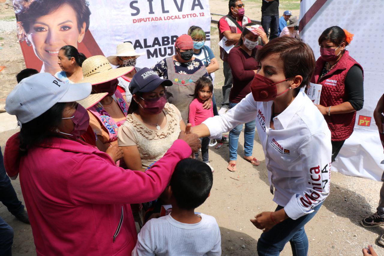 Casa de Gestión permanente, promete Mónica Silva en Amozoc