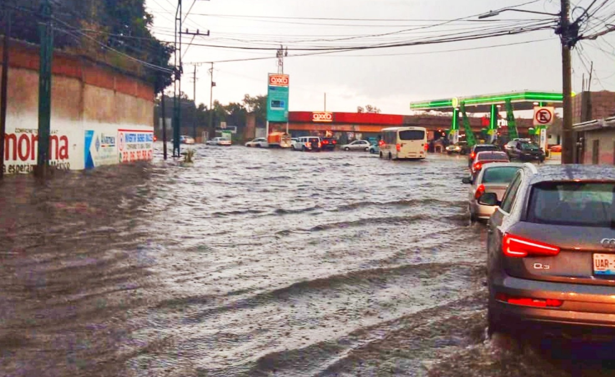 Se inunda zona metropolitana de Puebla tras lluvia