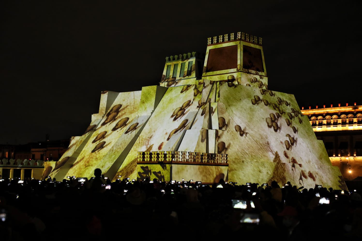 Rentistas del imperialismo azteca