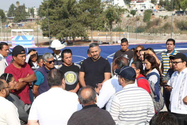Adán Domínguez supervisa rehabilitación en campos Deportivos Texcoco