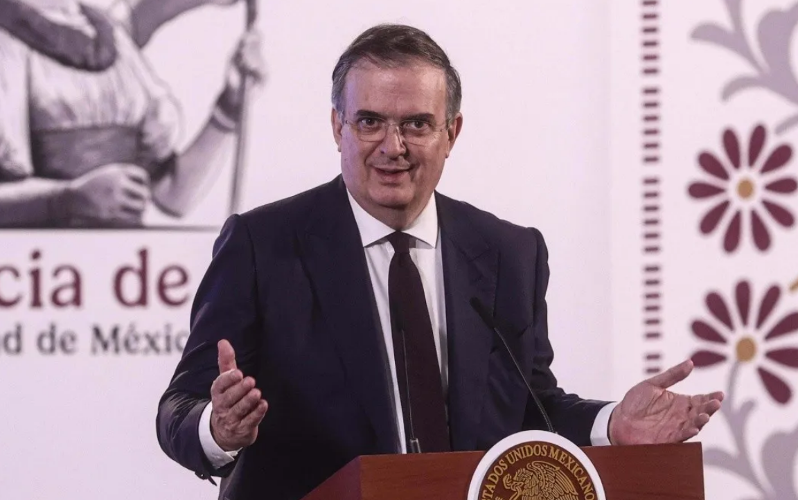 Por aranceles de EU, Ebrard busca consultar industria del aluminio y acero