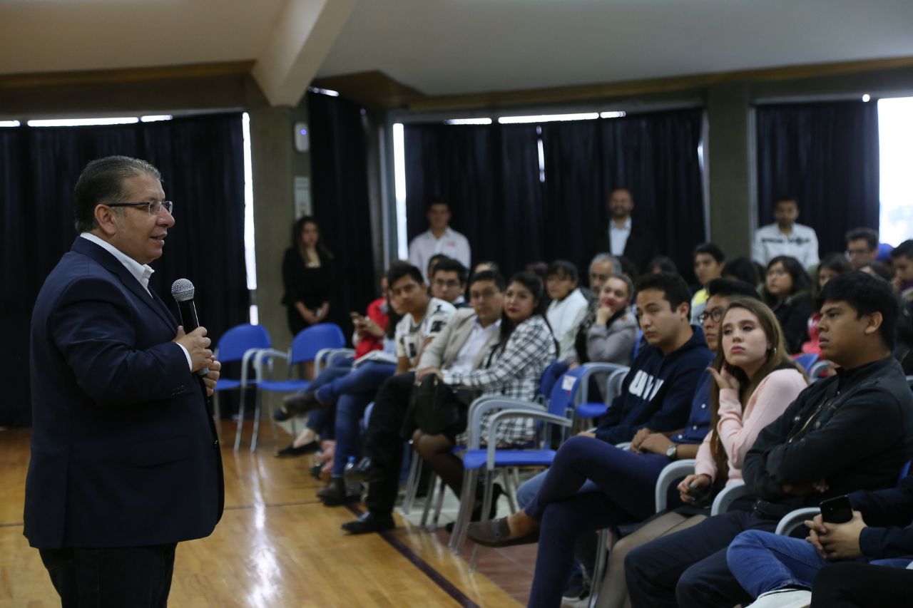 Ofrece Doger modificaciones legales para generar empleo