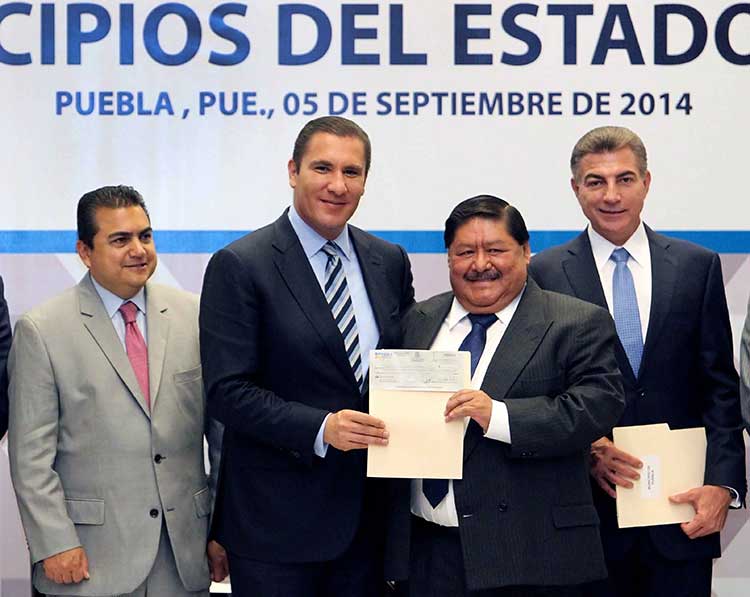 Alcaldes de Puebla no se aprietan el cinturón