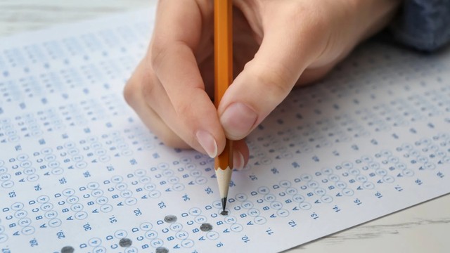El nivel educativo no se iguala por decreto