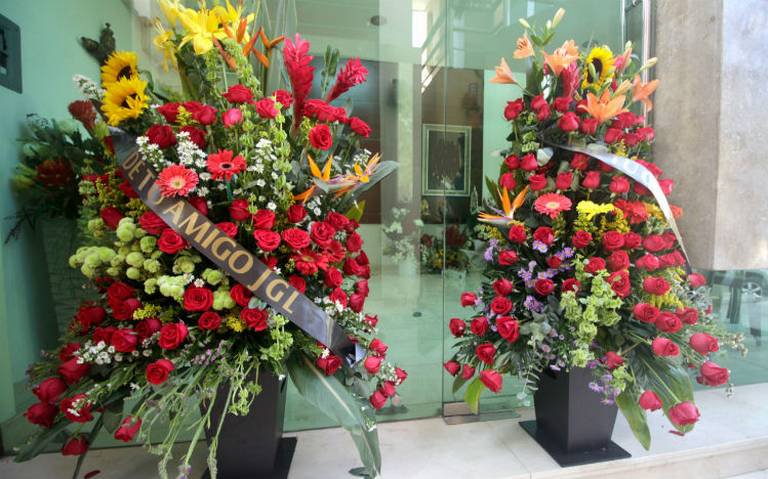 El Chapo le manda flores a sus amigos muertos en Culiacán