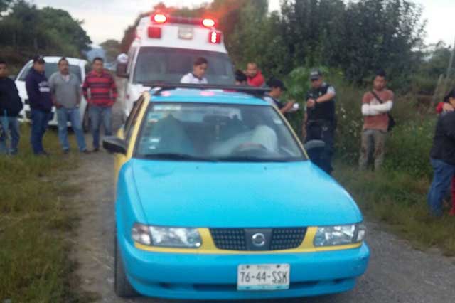 Asesinan a taxista en Huauchinango, lo habrían asaltado