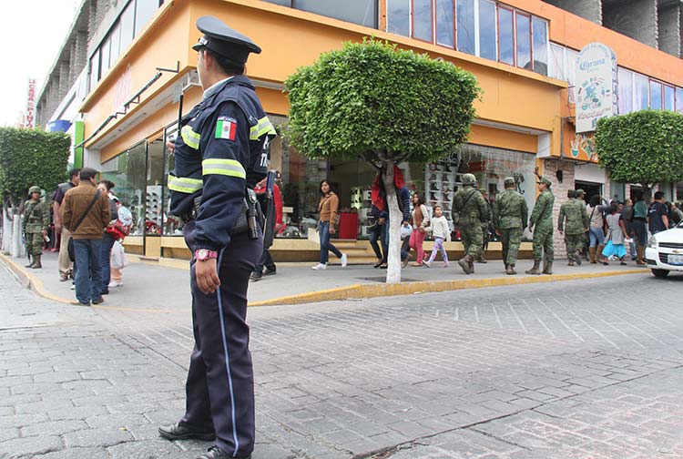 Ejército refuerza vigilancia en calles de Tehuacán