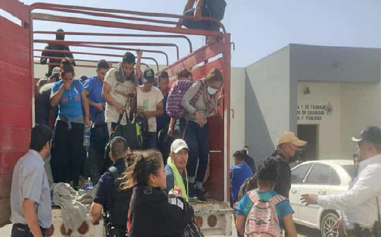 130 migrantes  fueron rescatados en Nuevo León