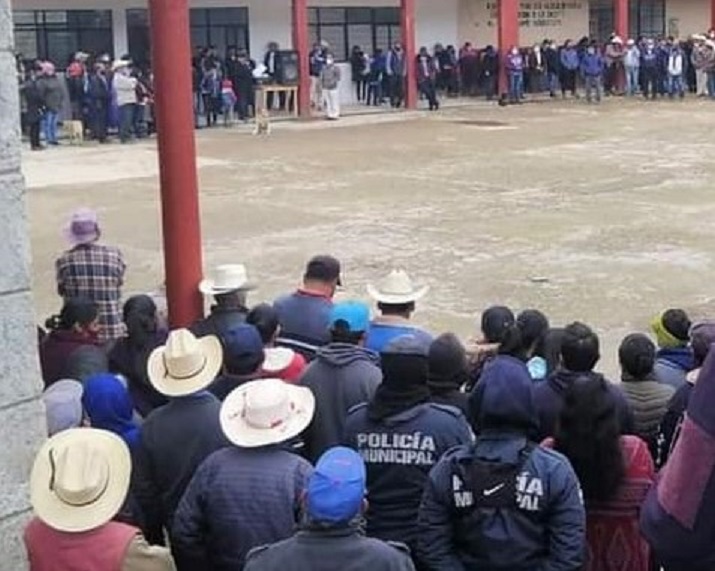 Riñas, robos y anomalías empañan plebiscitos en cuatro municipios