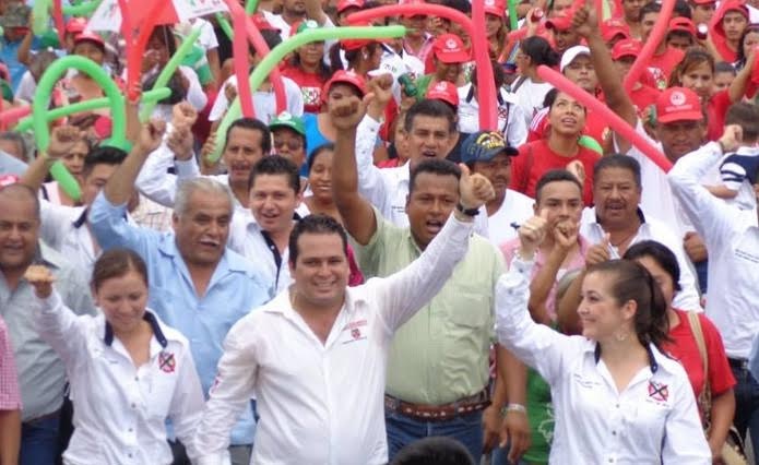 Previo a la elección, edil de Venustiano Carranza y diputado se lanzan acusaciones