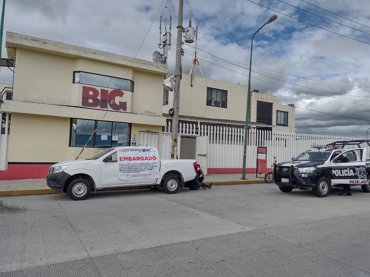 SAT embarga la empresa Big Cola en Huejotzingo