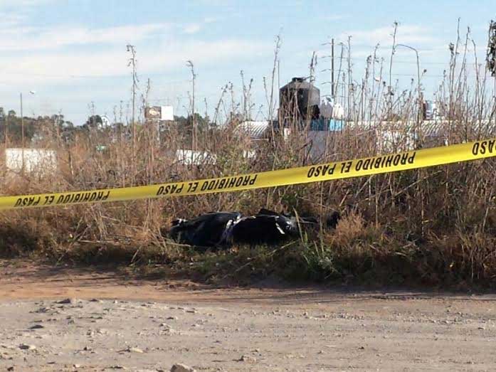 Hallan embolsado en Texmelucan con narcomensaje