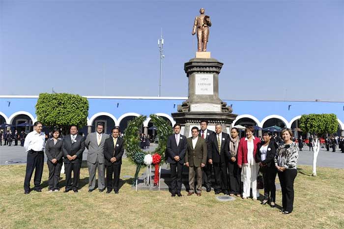 Encabeza José Juan Espinosa ceremonia cívica del natalicio de Benito Juárez