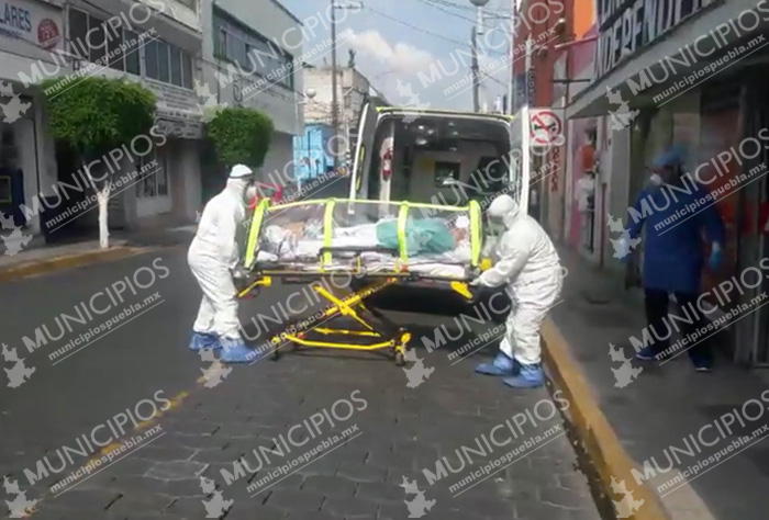 Alerta a habitantes ingreso de persona encapsulada a clínica particular de Tehuacán