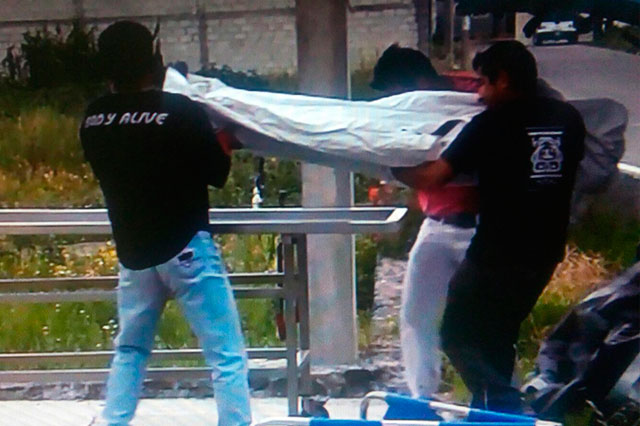 Asesinos de 3 en Esperanza usan armas largas y granada para huir