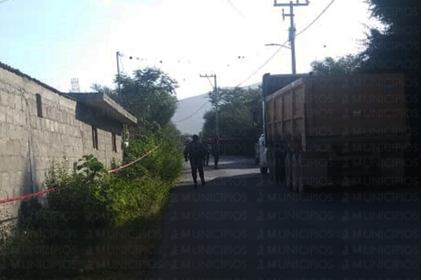 Muere ladrón durante tiroteo contra policías en Tlacotepec