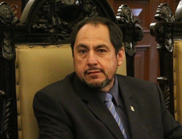 Cabildo avala licencia a los regidores panistas Enrique Guevara y Jacobo Ordaz 
