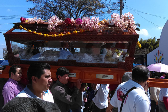 Santo Entierro y su peregrinaje de 78 años en Huauchinango