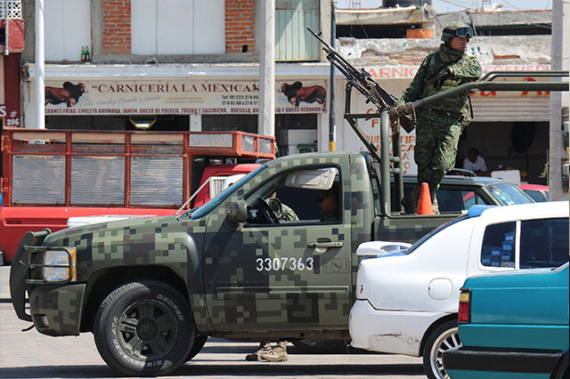 Riña entre bandas obliga entrada del Ejército a Cocoyotla
