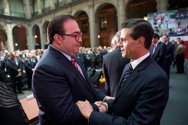 Ofrece Javier Duarte pruebas contra Peña Nieto