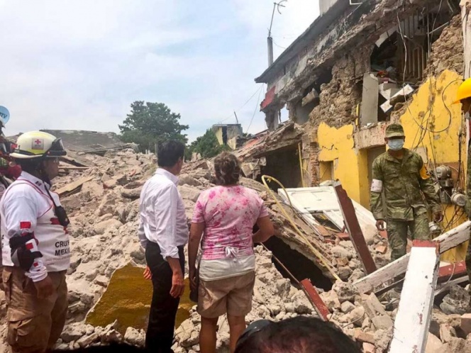 EPN recorre Jojutla, una de las zona más dañadas por sismo