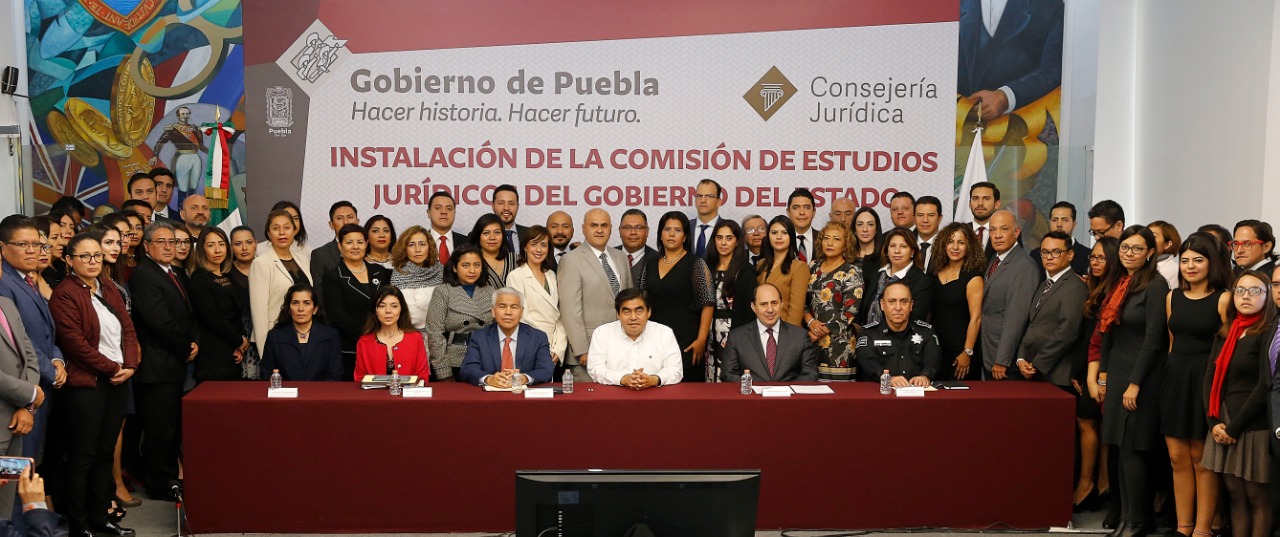 Barbosa instala la Comisión de Estudios Jurídicos del gobierno estatal
