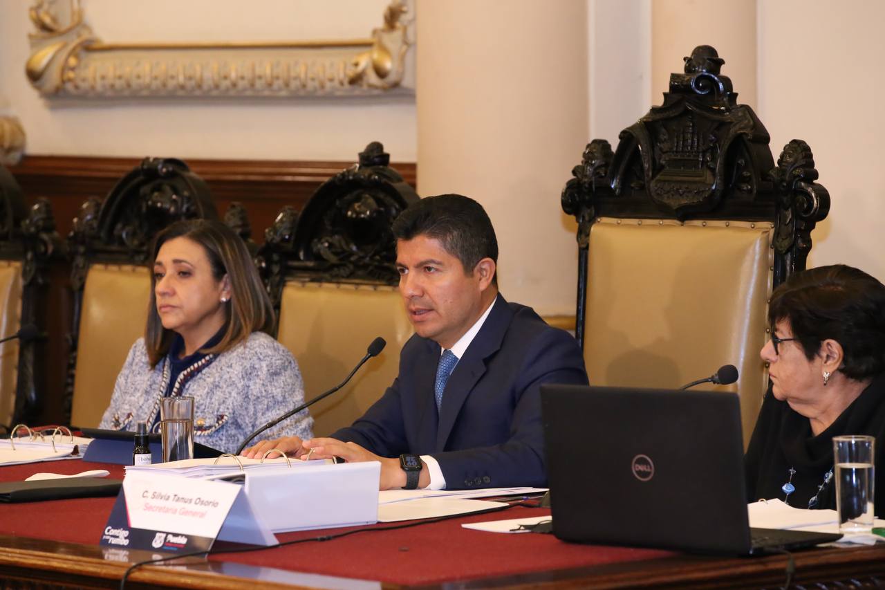 Cabildo da luz verde a convocatoria para elección en juntas auxiliares de la capital 