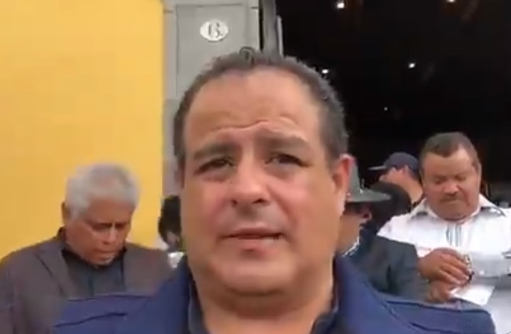 Aspirante a la CDHP organiza protesta por alza al transporte