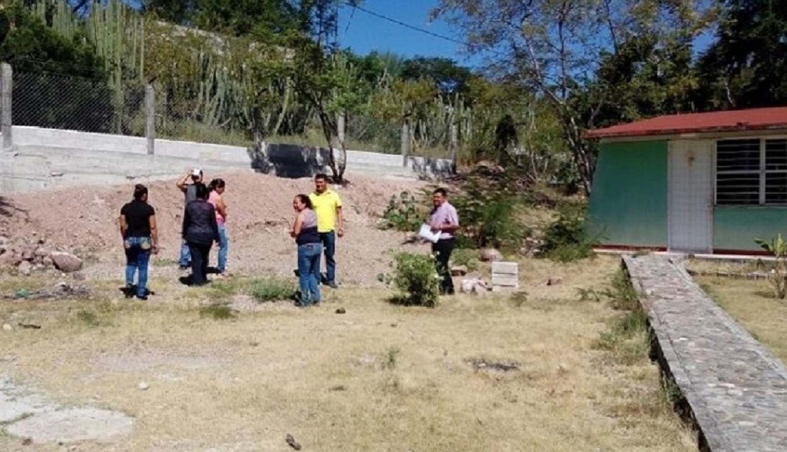 Construyen comedor escolar para primaria en San Agustín, comunidad de San Pablo Anicano