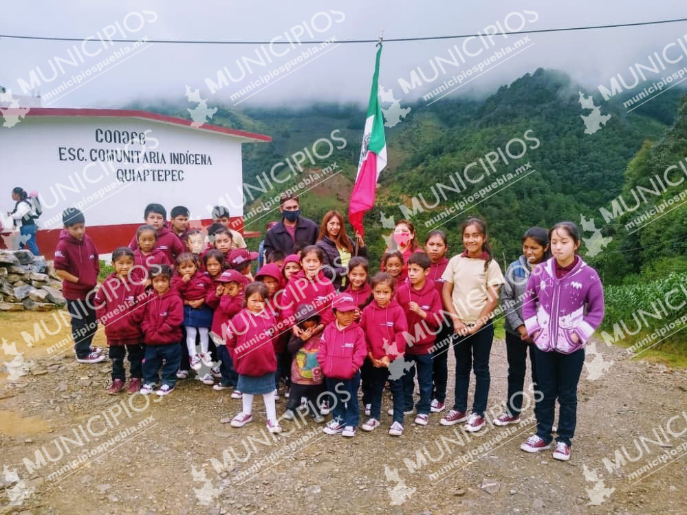 Escuela de Zoquitlán que ganó premio de la rifa del avión tiene 36 alumnos  