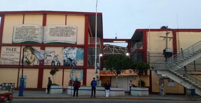 Escuelas de Texmelucan evitan ingreso de menores con gripa