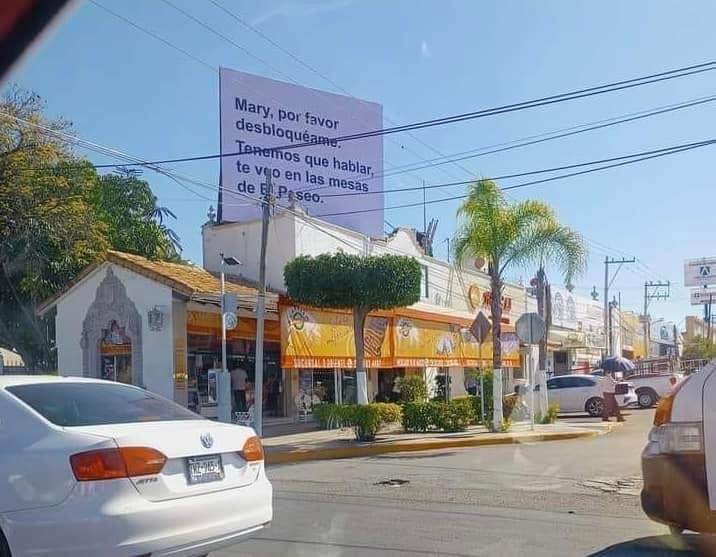 Mary, desbloquéame: el chisme de espectaculares que ocupa a Tehuacán