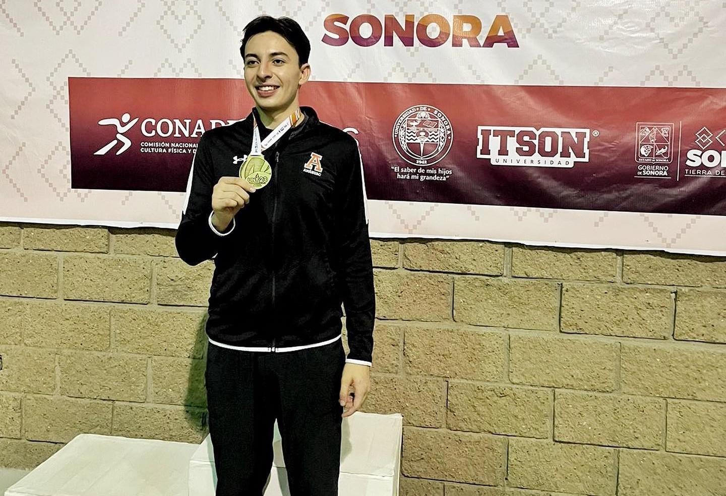 Orgullo Anáhuac: Esquivel es campeón de Taekwondo en la Universiada 2023