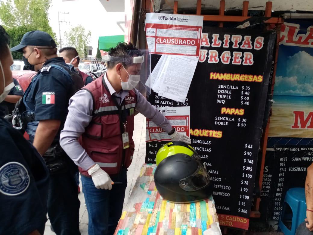 Ayuntamiento de Puebla clausura bares por incumplir restricción de venta de bebidas