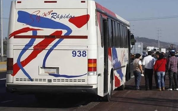 Asaltan autobús de Estrella Roja en Xoxtla