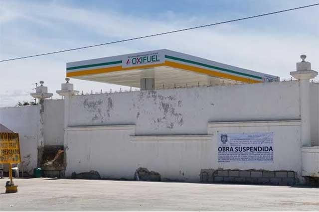 Por carecer de permisos, sigue clausurada gasolinera de etanol en Tehuacán
