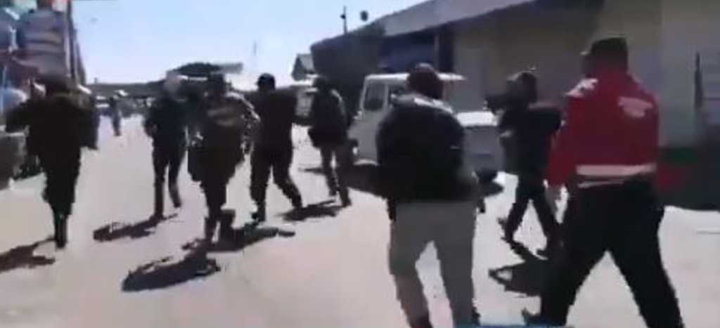 VIDEO Paciente con Covid-19 se fuga de hospital y la arrestan
