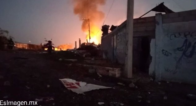 Un muerto, 7 heridos y 30 casa destruidas, saldo de explosión en Xochimehuacan