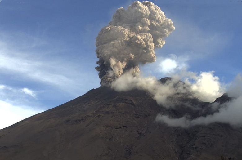 VIDEO Popocatépetl registra cinco explosiones en menos de 24 horas