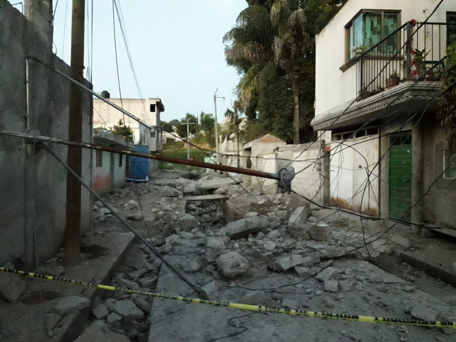 Aceptan 10 familias de Xochimehuacan la reubicación de viviendas: Gobierno